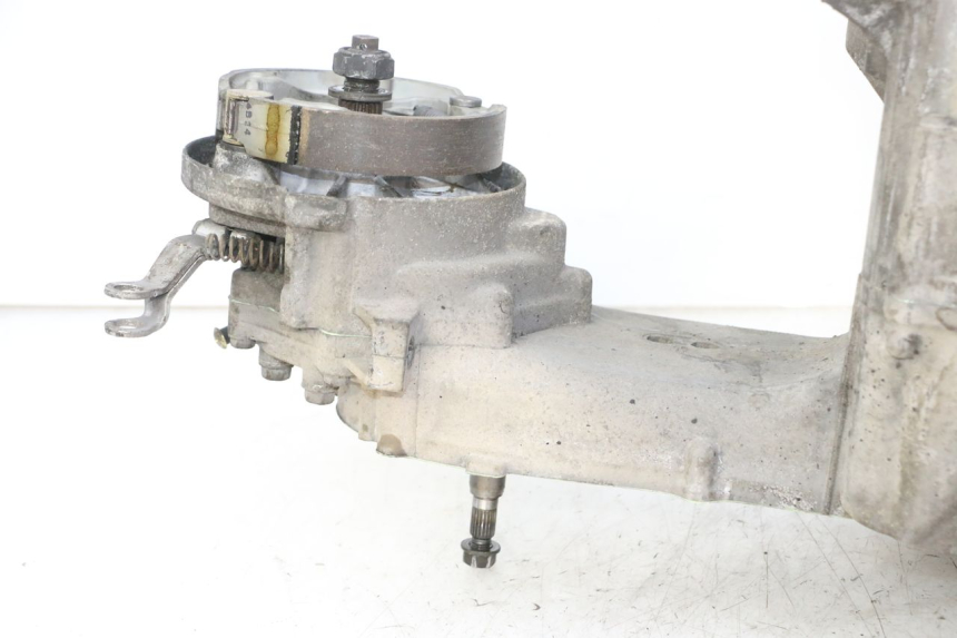 photo de MOTOR HONDA SCV LEAD 100 (2003 - 2007) - Estado da superfície