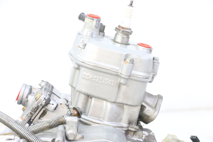 photo de MOTOR DERBI SENDA R X-TREME 50 (2006 - 2010) - Detalhes característicos