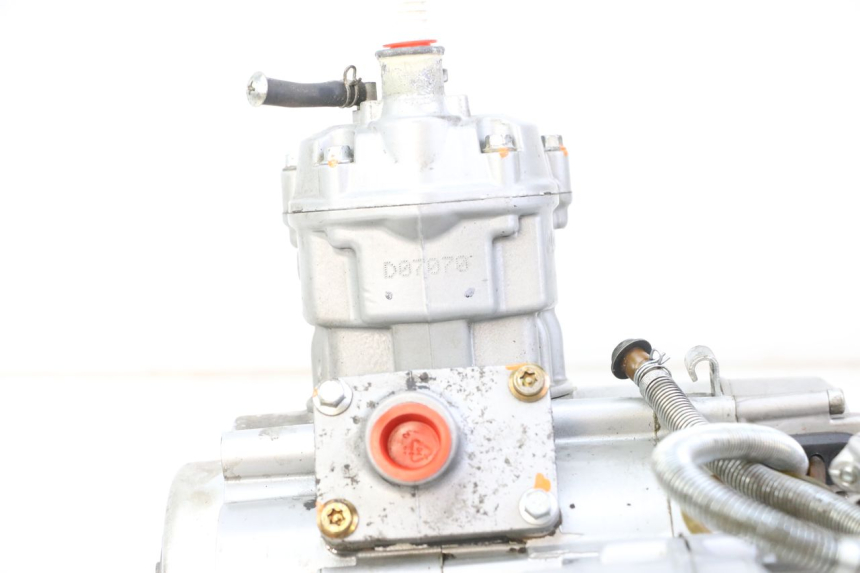 photo de MOTOR DERBI SENDA R X-TREME 50 (2006 - 2010) - Pontos de fixação