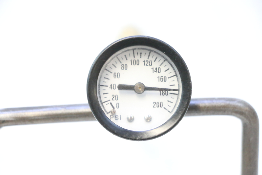 photo de MOTOR MASH SEVENTY FIVE 125 (2013 - 2021) - Zoom do estado de desgaste