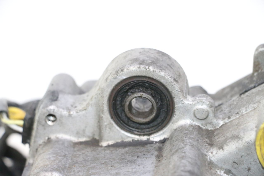 photo de MOTOR HONDA SH 125 (2001 - 2003) - Ângulo alternativo