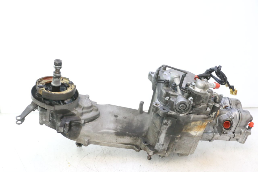 photo de MOTOR HONDA SH 125 (2001 - 2003) - Outro ângulo de visão