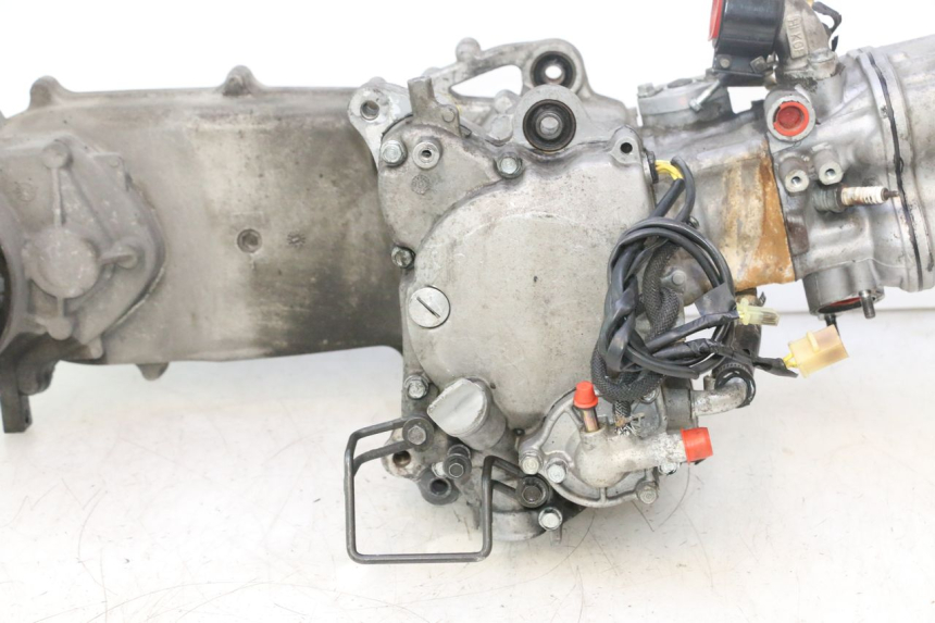 photo de MOTOR HONDA SH 125 (2001 - 2003) - Pontos de fixação