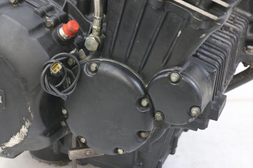 photo de MOTOR TRIUMPH SPEED TRIPLE T301 900 (1994 - 1996) - Zoom do estado de desgaste
