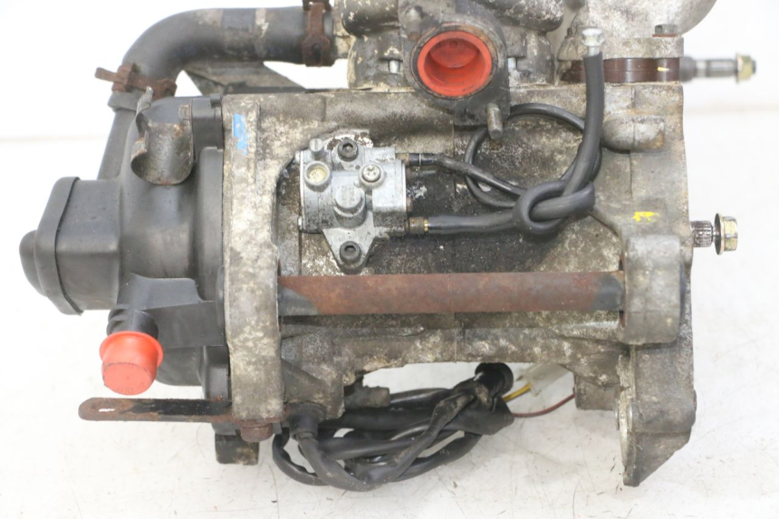 photo de MOTOR PEUGEOT SPEEDFIGHT 2 LC 50 (2000 - 2009) - Vista de perto
