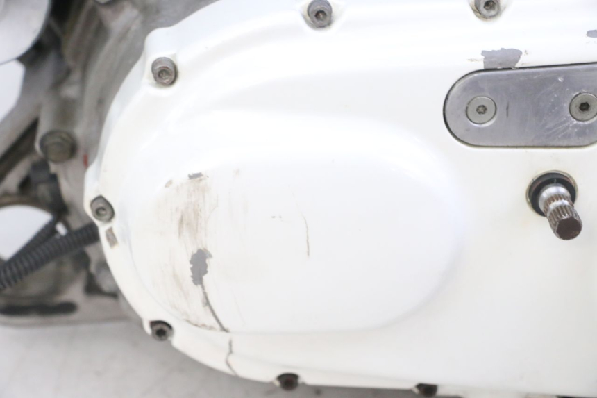 photo de MOTOR HARLEY DAVIDSON SPORTSTER XL CUSTOM 883 (1999 - 2006) - Ângulo alternativo