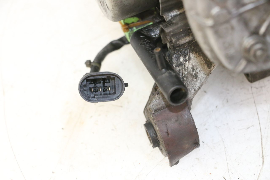 photo de MOTOR APRILIA SR R 2T LC 50 (2018 - 2021) - Vista de perto