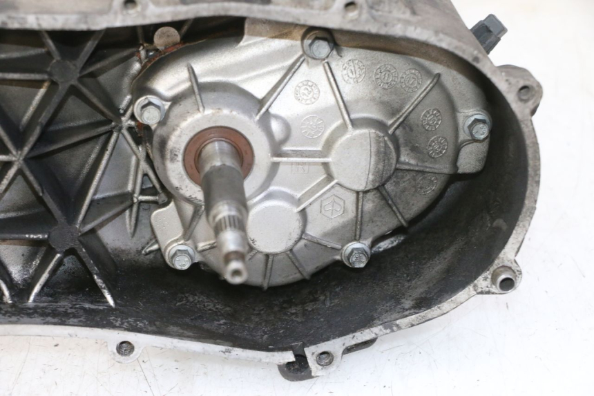 photo de MOTOR APRILIA SR R 2T LC 50 (2018 - 2021) - Pontos de fixação