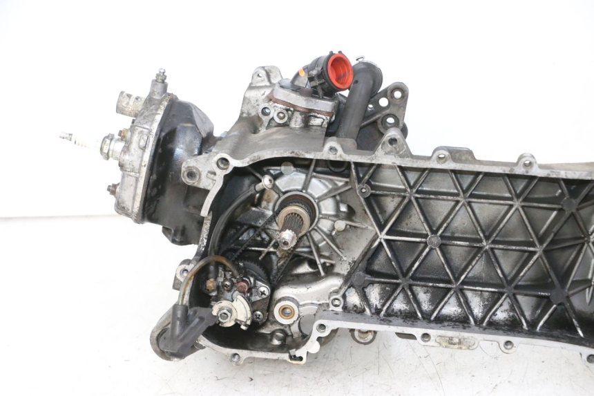 photo de MOTOR APRILIA SR R 2T LC 50 (2018 - 2021) - Peça verificada