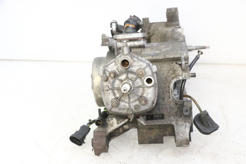 photo de MOTOR APRILIA SR R 2T LC 50 (2018 - 2021) - Detalhes característicos