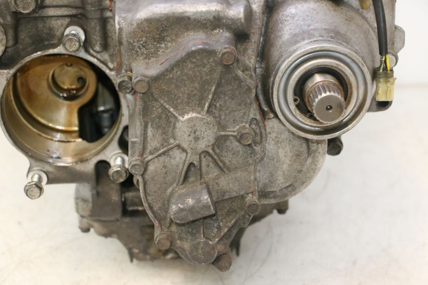 photo de MOTOR HONDA ST PAN EUROPEAN 1100 (1990 - 2002) - Ângulo alternativo