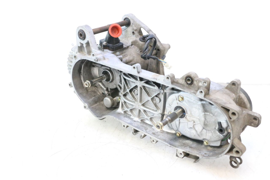 photo de MOTOR PEUGEOT STREETZONE NAKED 2T 50 (2014 - 2018) - Marcações e referências