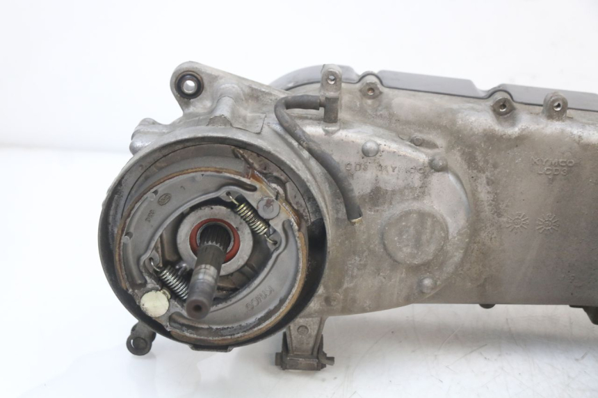 photo de MOTOR KYMCO SUPER 8 125 (2008 - 2015) - Pontos de fixação