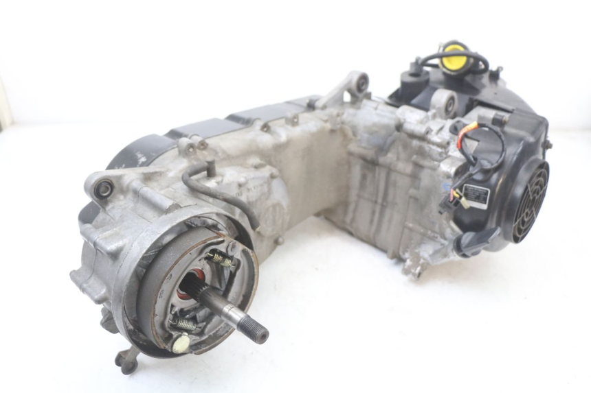 photo de MOTOR KYMCO SUPER 8 125 (2008 - 2015) - Marcações e referências