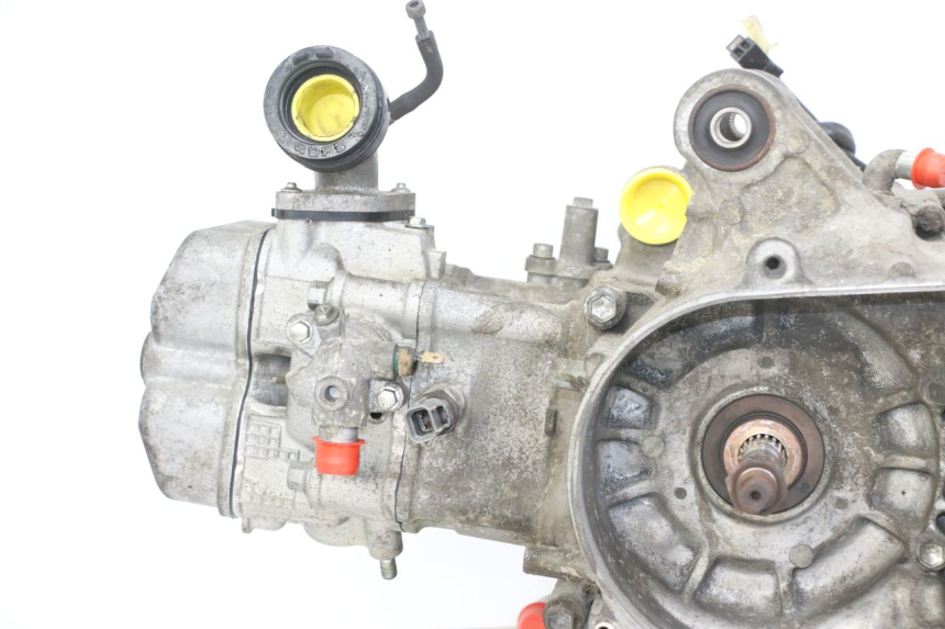 photo de MOTOR SUZUKI BURGMAN 125 (2007 - 2014) - Vista de perto