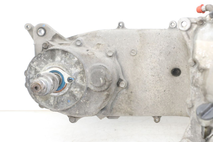 photo de MOTOR SUZUKI BURGMAN 125 (2007 - 2014) - Pontos de fixação
