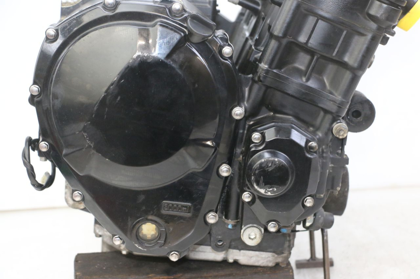 photo de MOTOR SUZUKI GSX F GSXF 650 (2007 - 2015) - Zoom do estado de desgaste