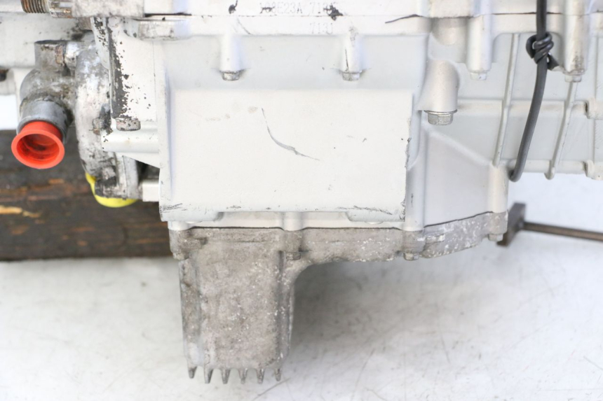 photo de MOTOR SUZUKI GSX F GSXF 650 (2007 - 2015) - Pontos de fixação