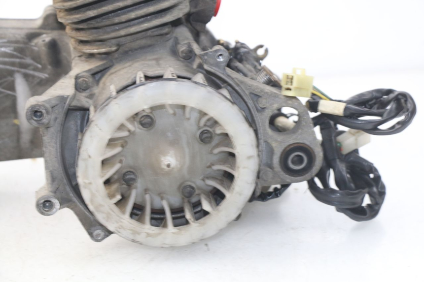 photo de MOTOR PEUGEOT SV 80 (1993 - 1997) - Estado da superfície
