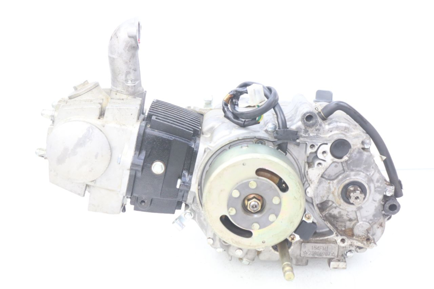 photo de MOTOR NITRO MOTORS THUNDER 125 - Detalhes característicos