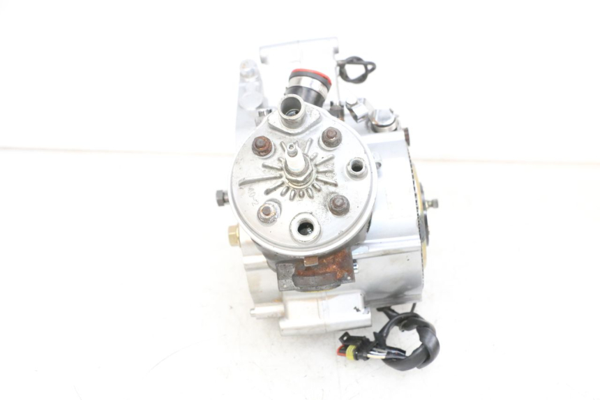 photo de MOTOR KSR TR SM 50 (2015 - 2018) - Inspeção visual