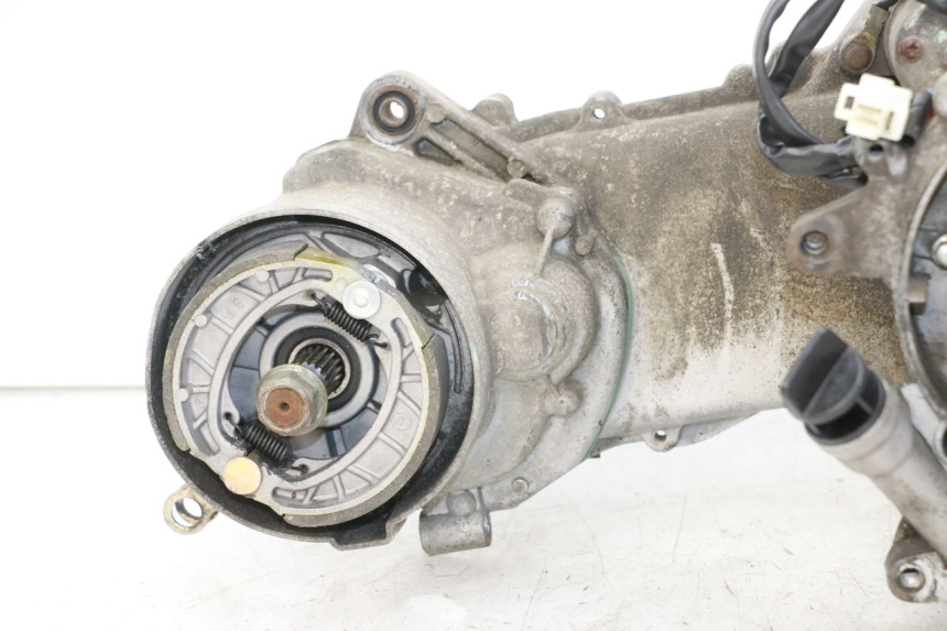 photo de MOTOR BAOTIAN TRAVEL SPIRIT 50 (2010 - 2012) - Detalhes característicos