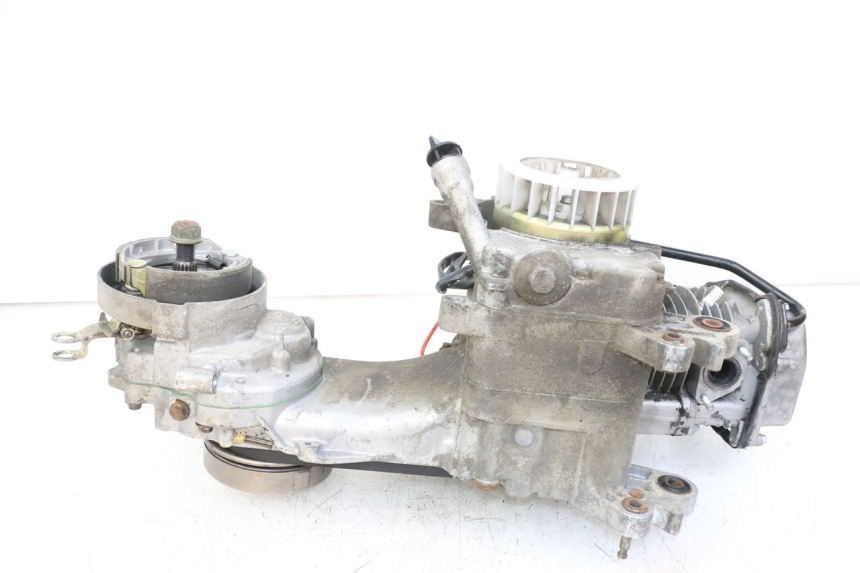 photo de MOTOR BAOTIAN TRAVEL SPIRIT 50 (2010 - 2012) - Outro ângulo de visão
