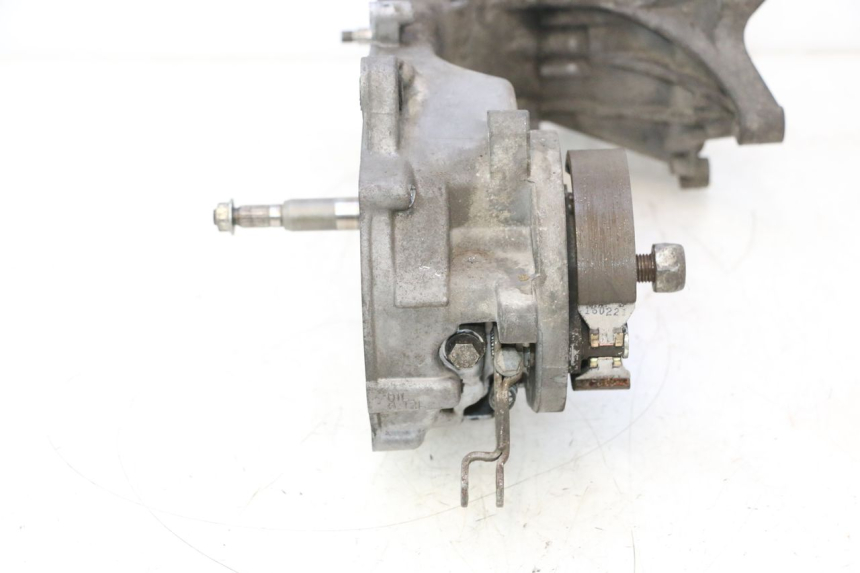 photo de MOTOR PEUGEOT TREKKER TKR 50 (2005 - 2014) - Detalhes característicos