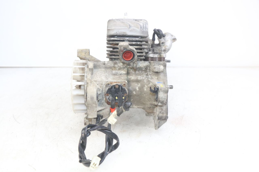 photo de MOTOR PEUGEOT TREKKER 50 (1998 - 2004) - Detalhes característicos