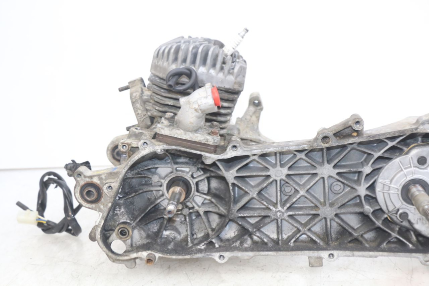 photo de MOTOR PEUGEOT TREKKER 50 (1998 - 2004) - Ampliação dos componentes