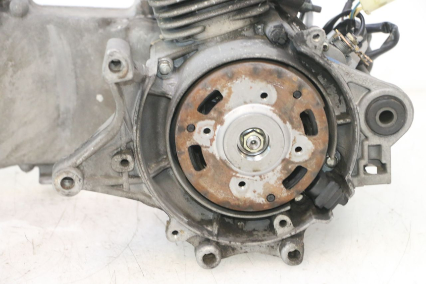 photo de MOTOR PEUGEOT TREKKER 50 (1995 - 2004) - Vista do produto