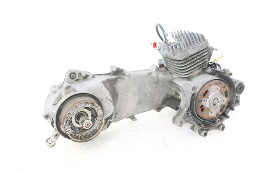 photo de MOTOR PEUGEOT TREKKER 50 (1995 - 2004) - Vista de perto