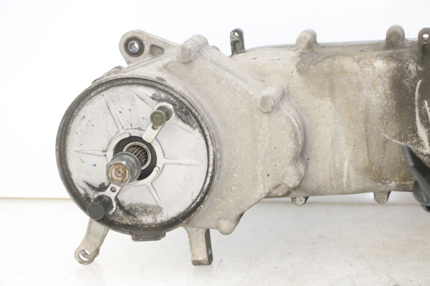 photo de MOTOR PEUGEOT TWEET 4T 50 (2018 - 2022) - Inspeção visual