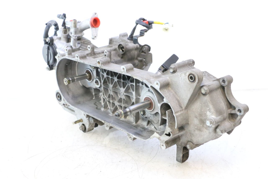 photo de MOTOR PEUGEOT TWEET 4T 50 (2018 - 2022) - Vista de perto