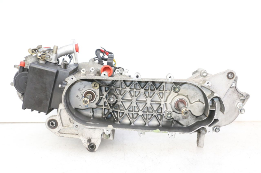 photo de MOTOR PEUGEOT TWEET PRO EFI 4T 50 (2021 - 2022) - Vista principal