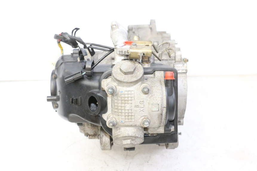 photo de MOTOR PEUGEOT TWEET PRO EFI 4T 50 (2021 - 2022) - Vista de perfil