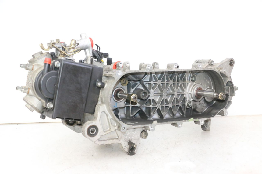 photo de MOTOR PEUGEOT TWEET PRO EFI 4T 50 (2021 - 2022) - Vista principal