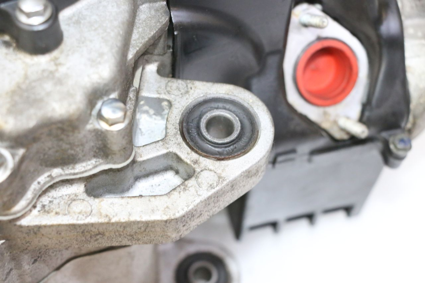 photo de MOTOR PEUGEOT TWEET PRO EFI 4T 50 (2021 - 2022) - Pontos de fixação
