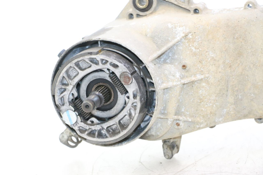 photo de MOTOR PIAGGIO TYPHOON 50 (2000 - 2009) - Vista de perto