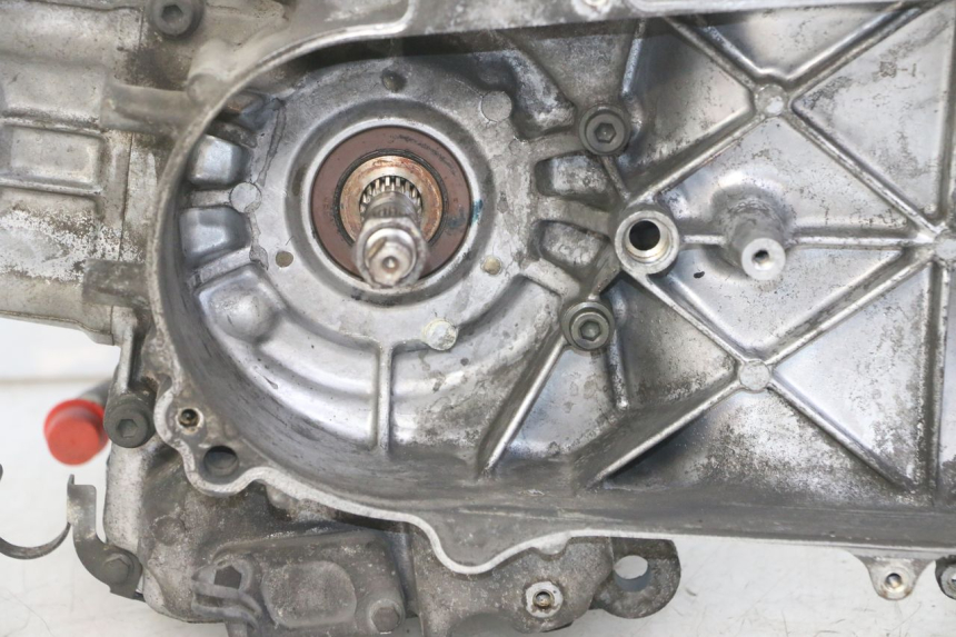 photo de MOTOR SUZUKI UH BURGMAN 125 (2002 - 2006) - Detalhes característicos