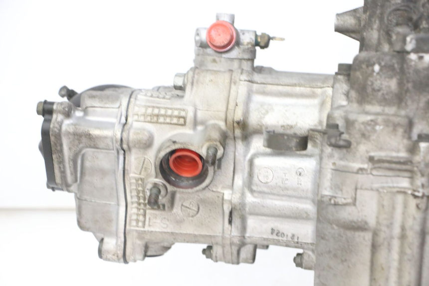 photo de MOTOR SUZUKI UH BURGMAN 125 (2002 - 2006) - Outro ângulo de visão