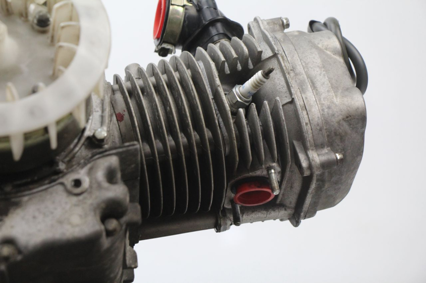 photo de MOTOR REVATTO URBA GT 125 (2007 - 2017) - Zoom do estado de desgaste