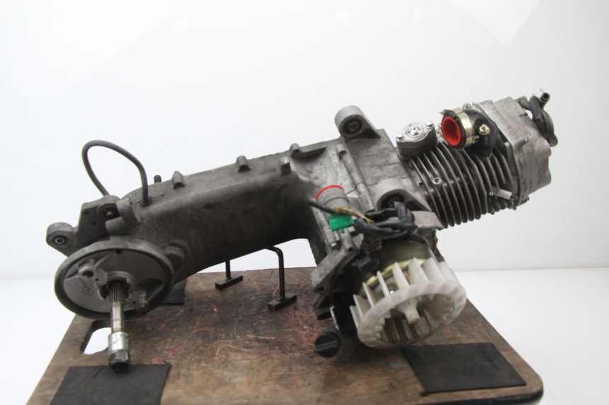 photo de MOTOR REVATTO URBA GT 125 (2007 - 2017) - Estado da superfície
