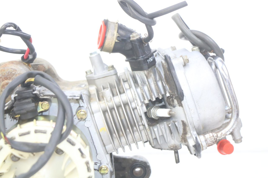 photo de MOTOR PEUGEOT V-CLIC VCLIC 50 (2007 - 2013) - Vista de perto