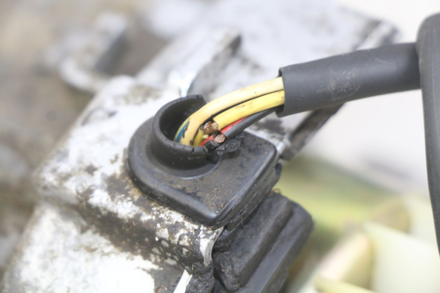 photo de MOTOR PEUGEOT V-CLIC VCLIC 50 (2007 - 2013) - Pontos de fixação