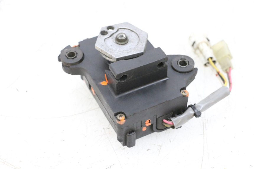 photo de MOTOR VÁLVULA ESCAPE SUZUKI GSXR GSX-R 1000 (2003 - 2004) - Detalhes característicos