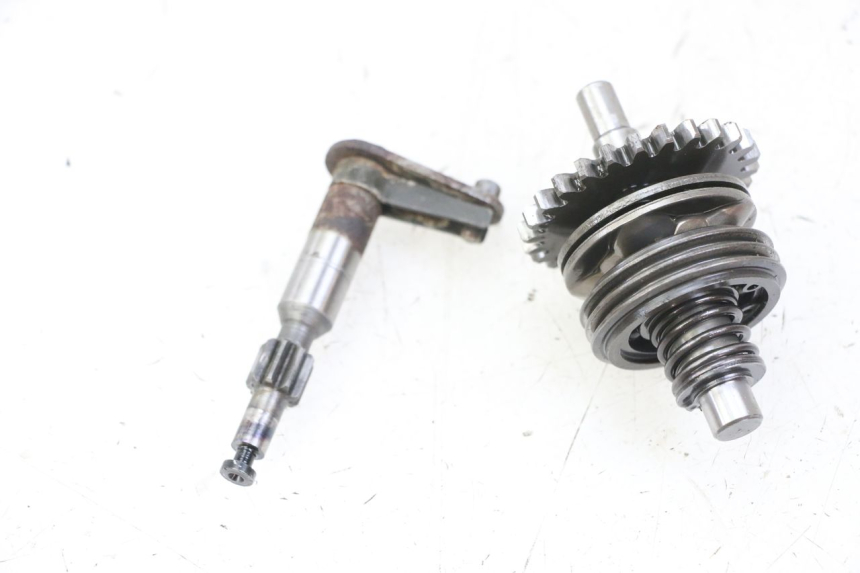 photo de MOTOR VÁLVULA ESCAPE HONDA MTX TC02 125 (1987 - 1989) - Detalhe da peça