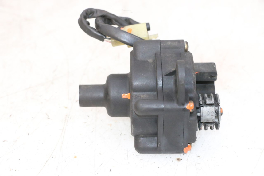 photo de MOTOR VÁLVULA ESCAPE HONDA NSR R 125 (1994 - 2003) - Outro ângulo de visão