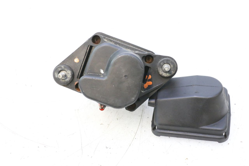 photo de MOTOR VÁLVULA DE ESCAPE YAMAHA WAVE RUNNER GP R 1200 (2000 - 2003) - Vista geral