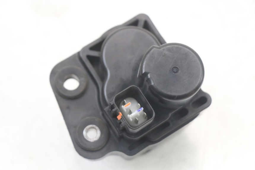 photo de MOTOR VÁLVULA ESCAPE YAMAHA FZ1 FAZER 1000 (2007 - 2009) - Vista geral